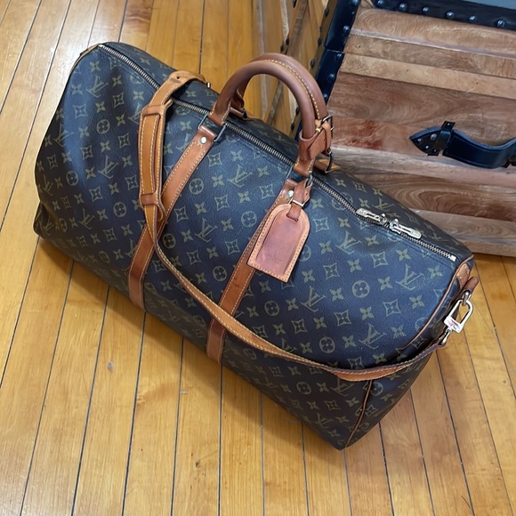 Louis Vuitton Other - Louis Vuitton Bandouliere Vintage Keepall Travel Bag.